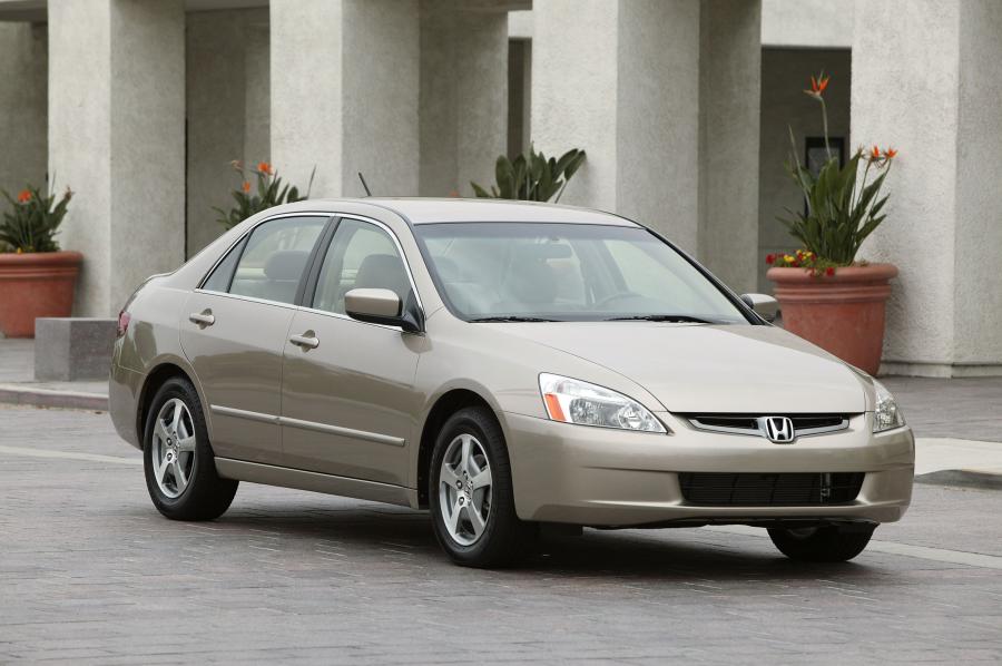  Honda Accord Hybrid America 2005 года  (фото 19 из 69)